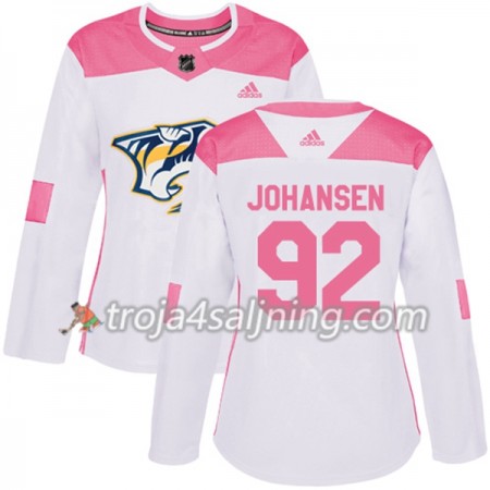 Nashville Predators tröja Ryan Johansen 92 Vit 2017-2018 Adidas Rosa Fashion Authentic - Dame NHL Tröjor Nashville Predators tröja Ryan Johansen 92 Vit 2017-2018 Adidas Rosa Fashion Authentic - Dame NHL Tröjor